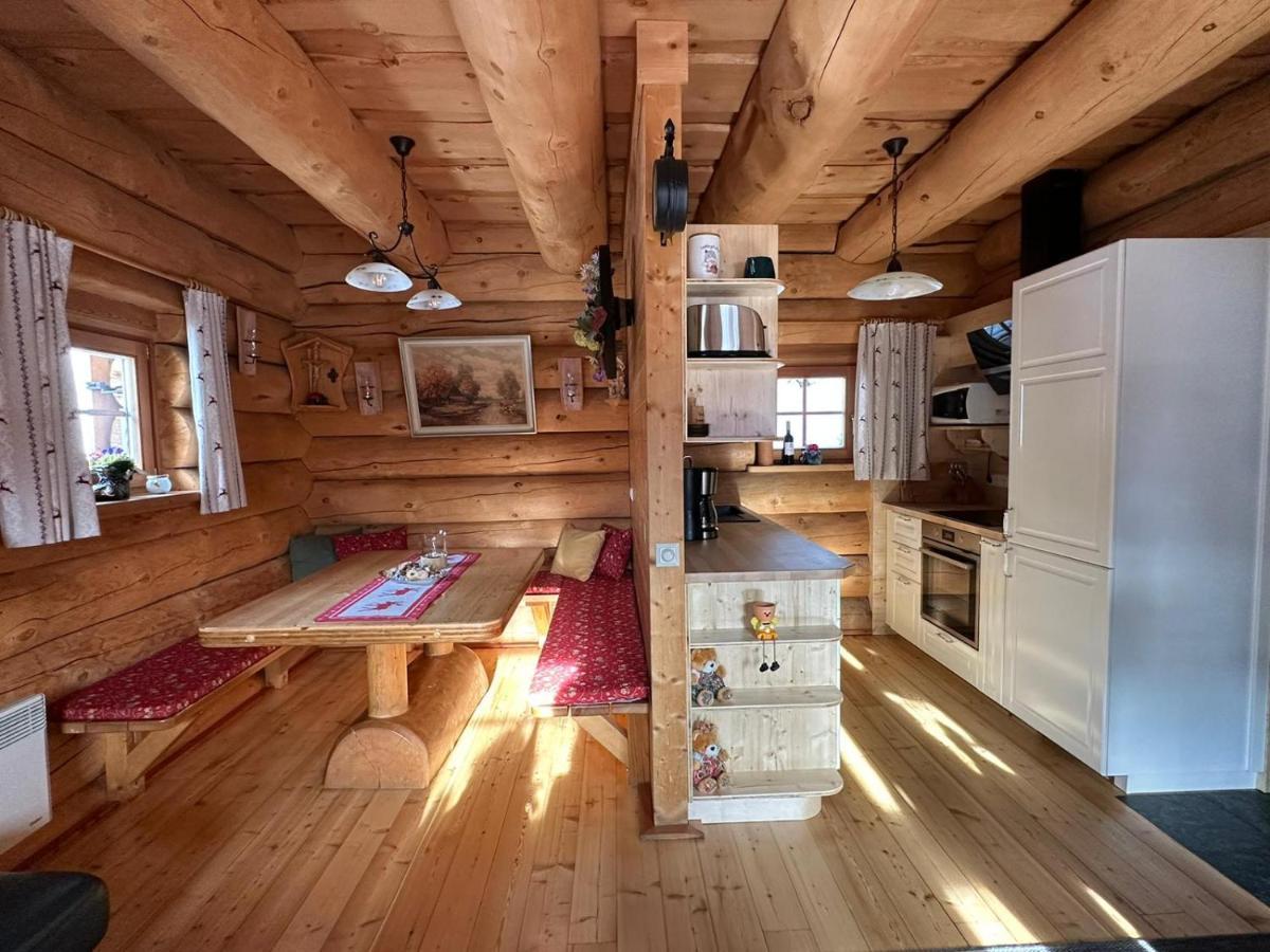 Almhaus Heidi Nockberge Villa Patergassen Buitenkant foto